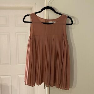 Dusty pink pleated top forever21 office appropriate
